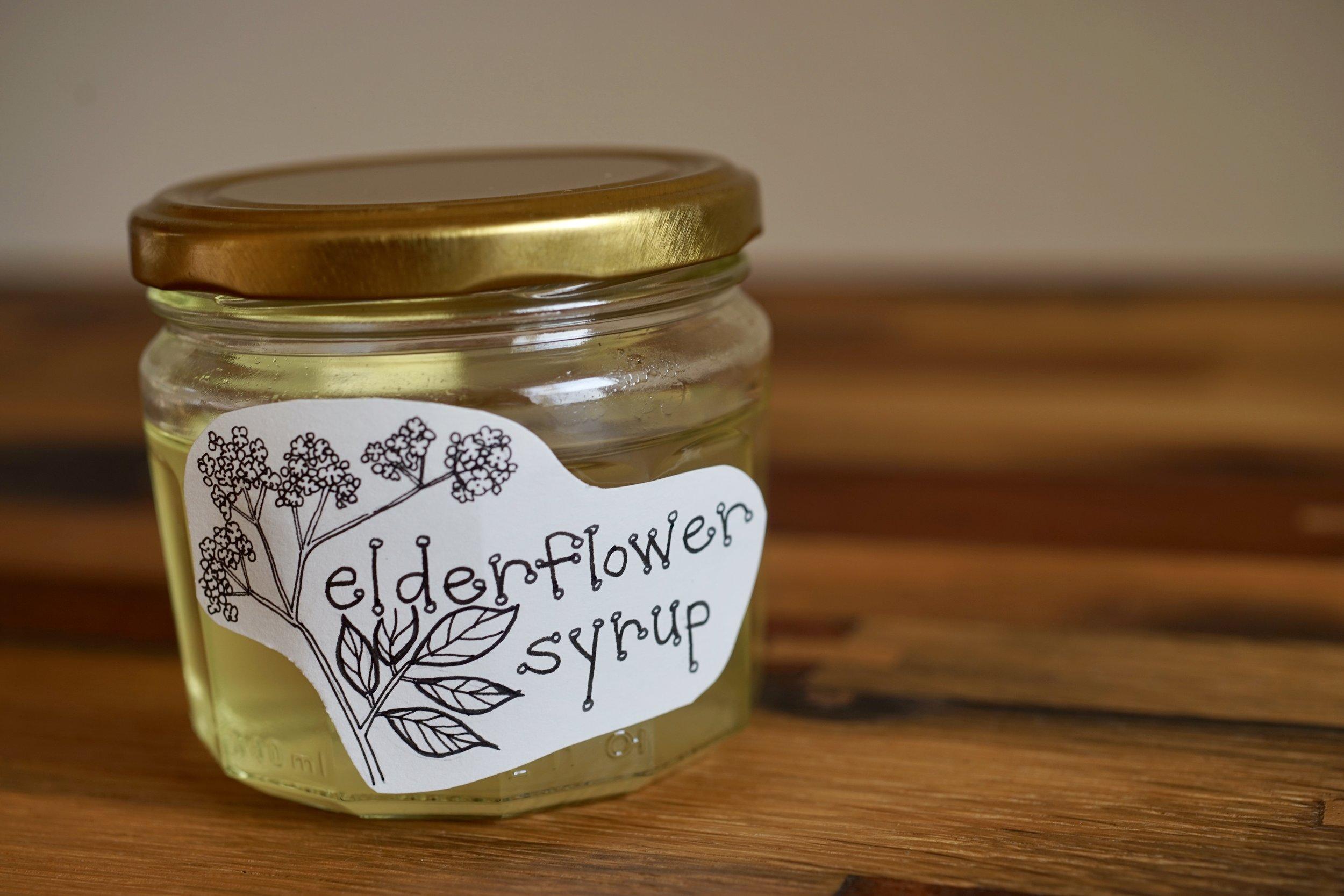 Holunderblutensirup_Elderflower_Syrup