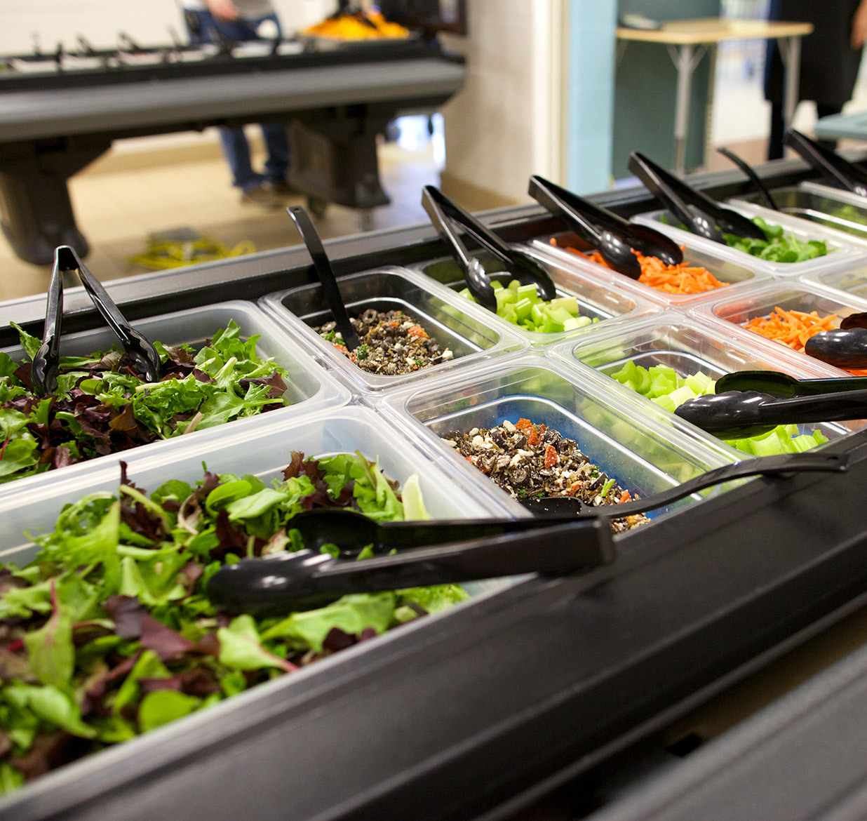 Understanding the Importance of Salad Bar Temperature